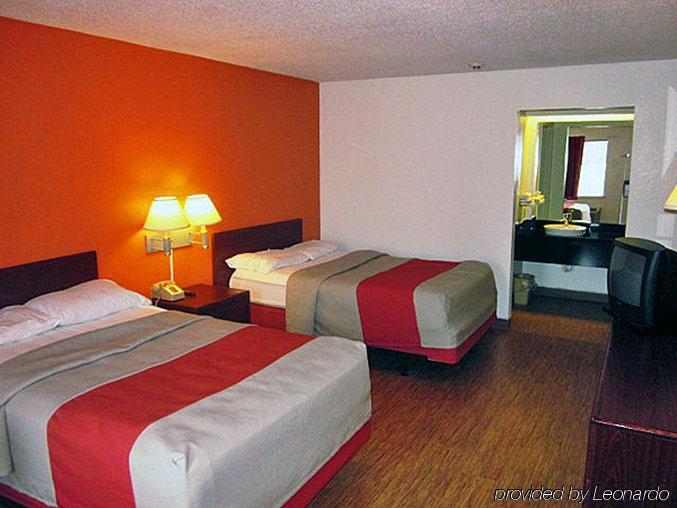 Super 7 Inn By Oyo Tupelo Hwy 178 Εξωτερικό φωτογραφία
